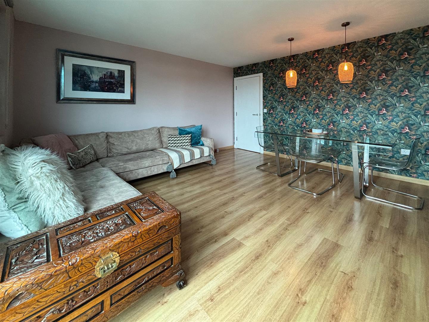 Image of Apartment - 3 Bedrooms - 1 Bathrooms for Sale in Cumberland Terraces-Gibraltar, Image 10